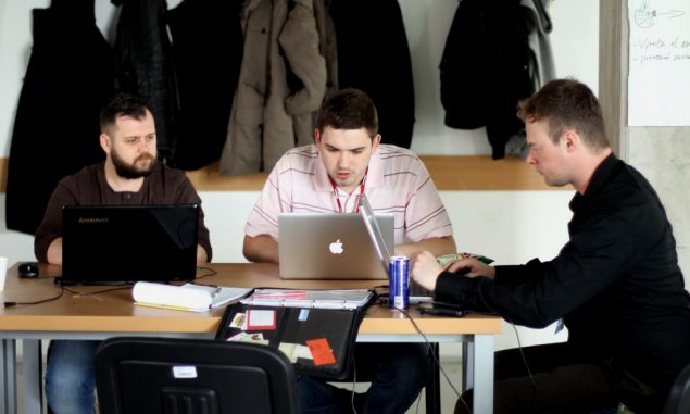 Chargebrella projekt na Startup Weekend Košice